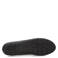 Women's Cliffs by White Mountain, Glowing Loafer