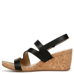 Women's Naturalizer, Adria Sandal