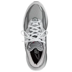 Women's New Balance, 990v6 Running Shoe