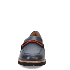 Women's Trotters, Deanna Loafer